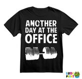 Another Day At The Office - Trening - Majica