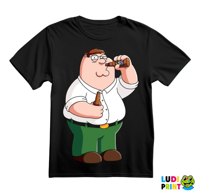 Pete Drinks - Family Guy - Majica