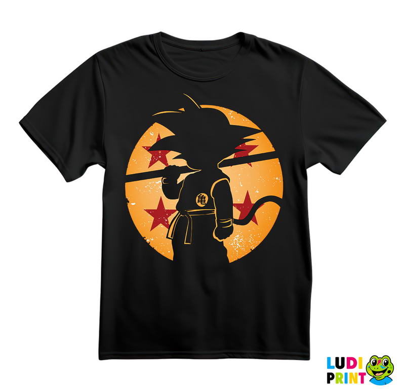 Shadow In Front Of The Dragon Ball - Goku - Dragon Ball - Majica