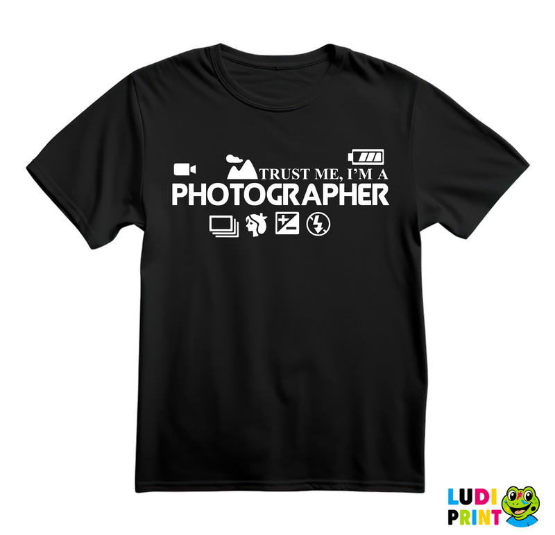 Trust Me I'm A Photographer - Photography - Majica