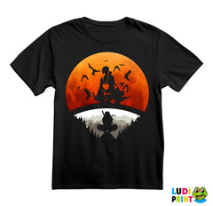 Itachi Inside Red Moon Uchiha Clan Logo - Naruto - Majica