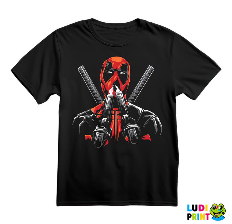Smelling Gun Smoke - Deadpool - Majica