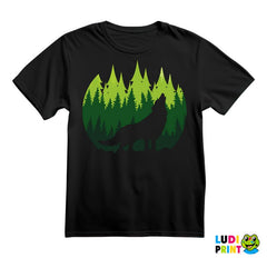Silhuette Of A Wolf In The Forest - Vuk - Životinje - Majica