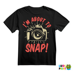 I'm About To Snap! - Photography - Majica