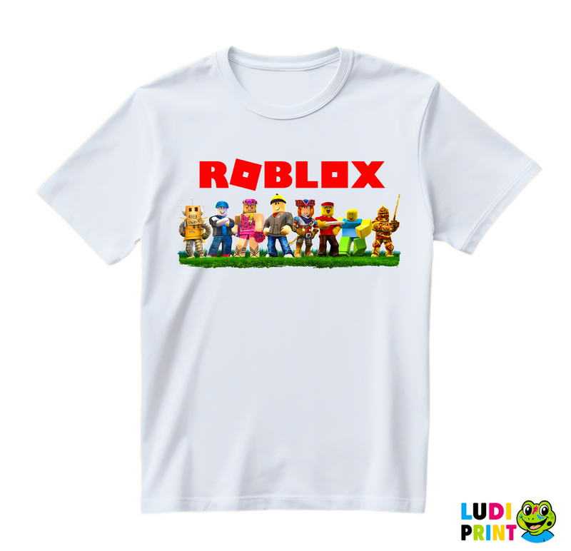 Group On The Grass - Roblox - Majica