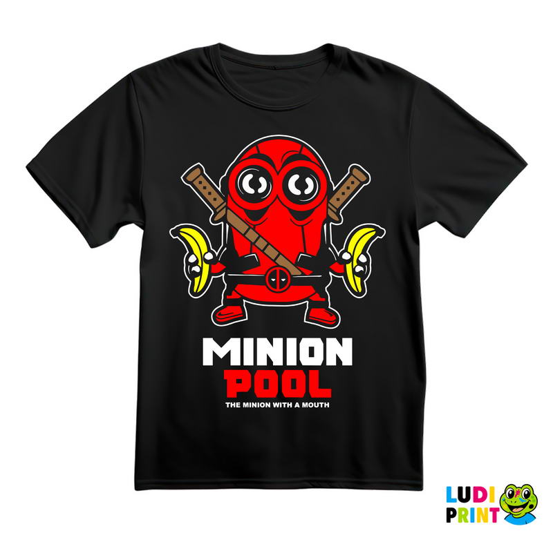 Deadpool Holding Bananas - Minions - Majica