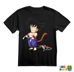 Tying His Belt - Goku - Dragon - Ball - Majica